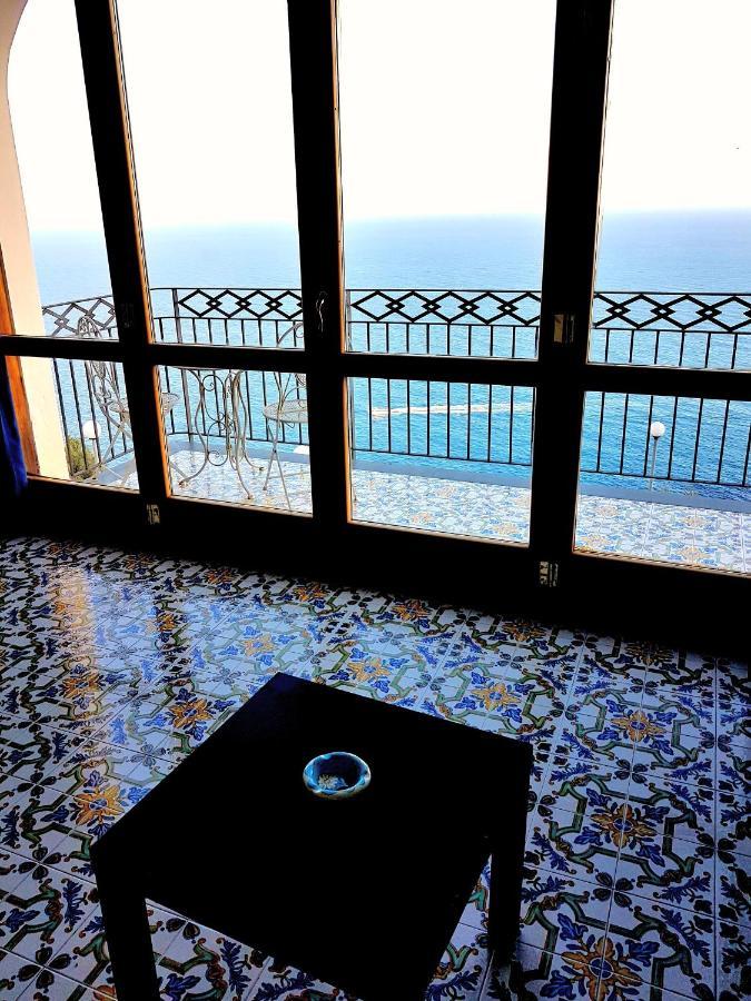 Casa Vacanza "Positano" A Furore Exteriör bild