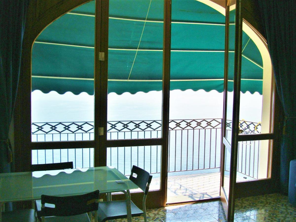 Casa Vacanza "Positano" A Furore Exteriör bild